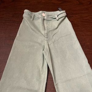 GREEN ZARA WIDE LEG PANT, SIZE 2 IN WOMENS, WORN ONCE, GOOD CONDITION